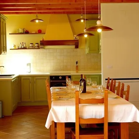 Mit Privatpool Fuer 8 Personen Ca 175 Qm In Hrboki, Istrien Bucht Von Rasa Hrboki