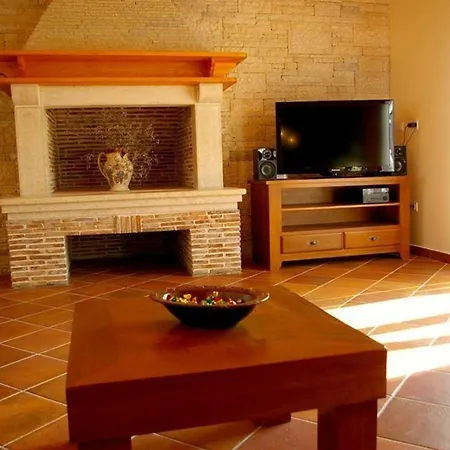 Mit Privatpool Fuer 8 Personen Ca 175 Qm In Hrboki, Istrien Bucht Von Rasa Holiday home *